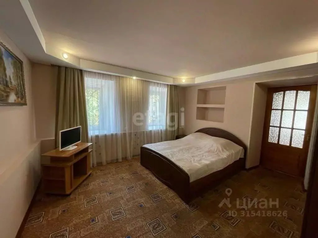 1-к кв. Ставропольский край, Кисловодск ул. Куйбышева (36.0 м) - Фото 0