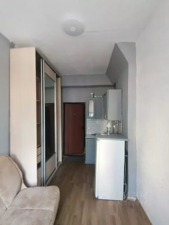 Комната Свердловская область, Екатеринбург ул. Расточная, 27 (12.0 м) - Фото 1