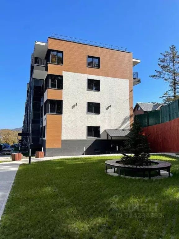 3-к кв. Приморский край, Владивосток ул. Брусничная, 7/4 (80.0 м) - Фото 0