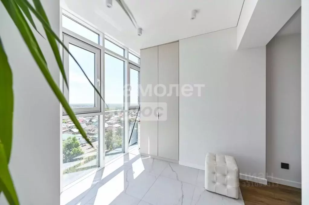 2-к кв. Алтайский край, Барнаул ул. Аванесова, 44 (40.0 м) - Фото 1