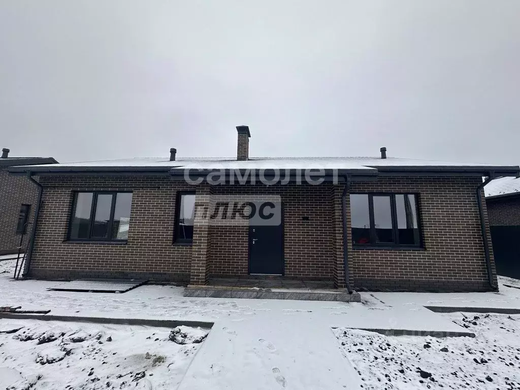 Дом в Курская область, Курский район, Моковский сельсовет, д. Духовец ... - Фото 1