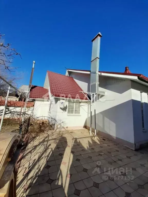 Дом в Калмыкия, Элиста ул. Гермашева (151 м) - Фото 1