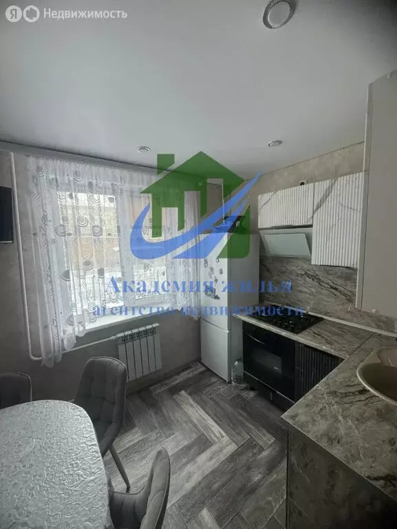 2-комнатная квартира: Орск, Стартовая улица, 29 (49 м) - Фото 1