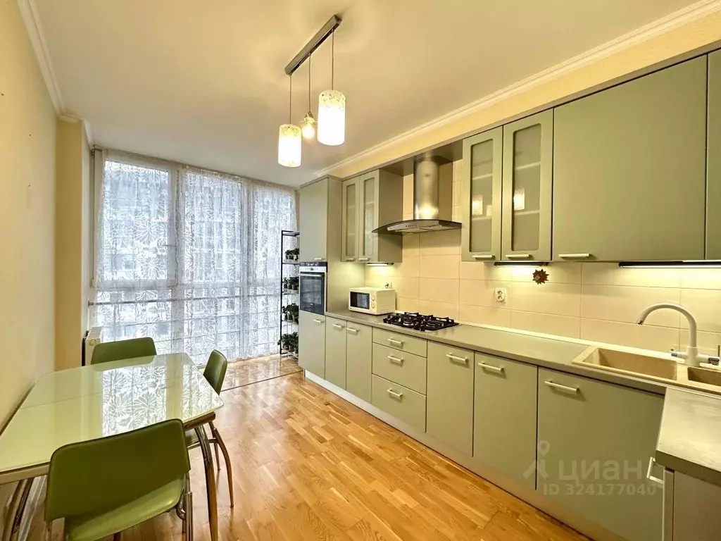 2-к кв. Калининградская область, Калининград Парковый пер., 7к3 (72.0 ... - Фото 0