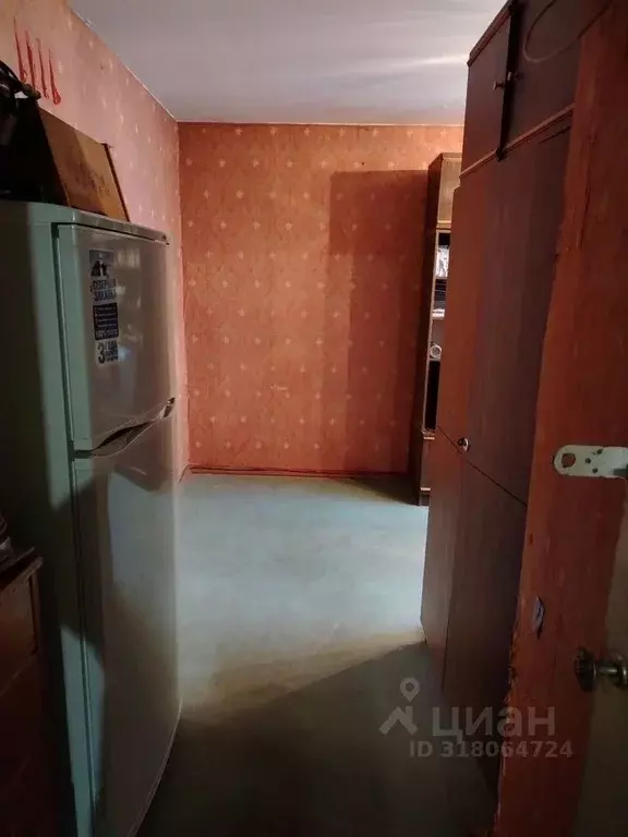 3-к кв. Ленинградская область, Тихвин 4-й мкр, 3 (61.0 м) - Фото 1