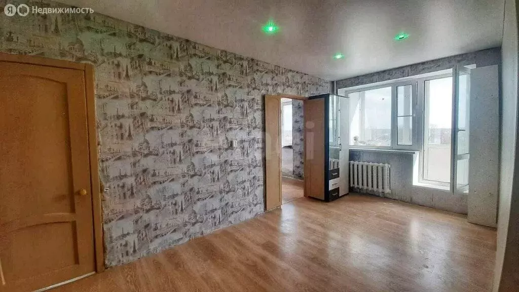 3-комнатная квартира: Кириши, улица Строителей, 4 (62.2 м) - Фото 1