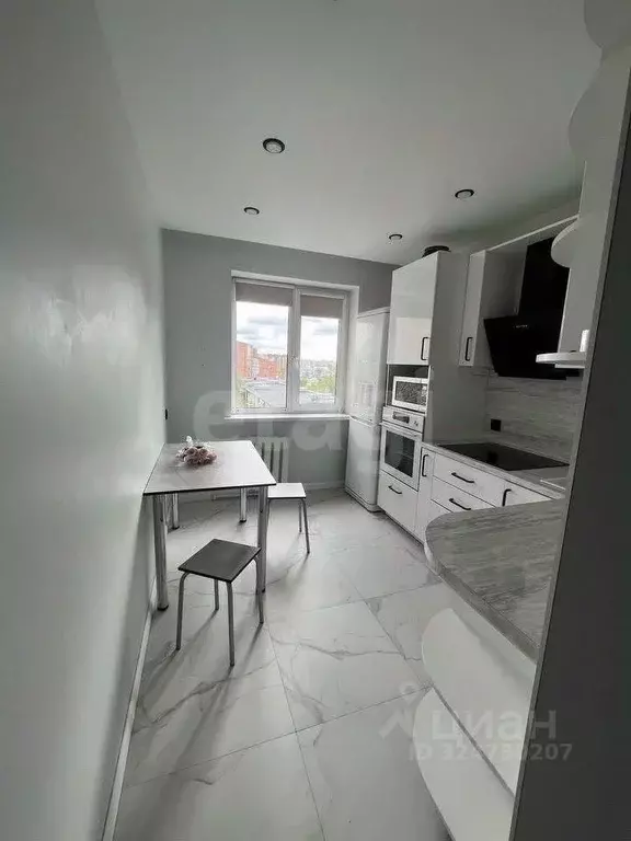 3-к кв. Тюменская область, Тюмень Ялуторовская ул., 12 (67.3 м) - Фото 2