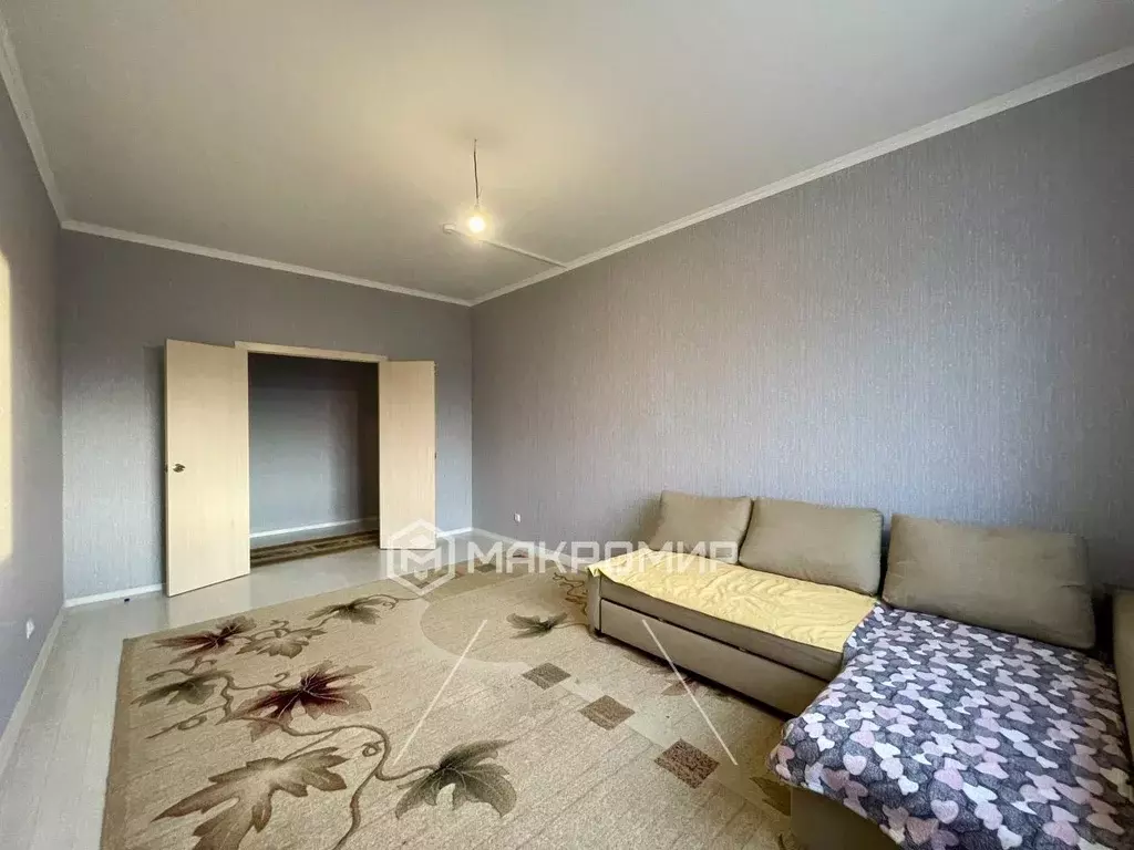 3-к кв. Ханты-Мансийский АО, Сургут пос. Гидростроитель, ул. ... - Фото 1