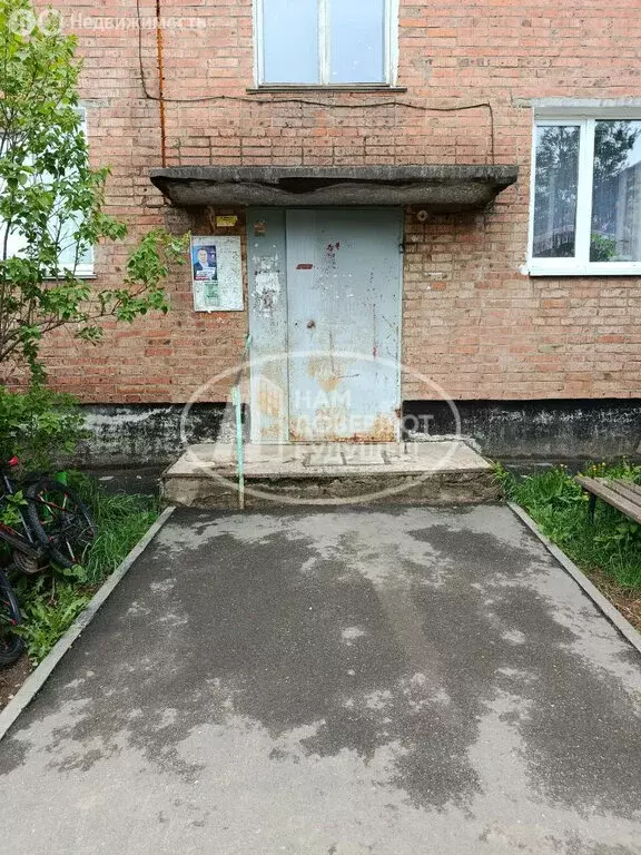 1-комнатная квартира: Глазов, улица Кирова, 117 (29.3 м) - Фото 1