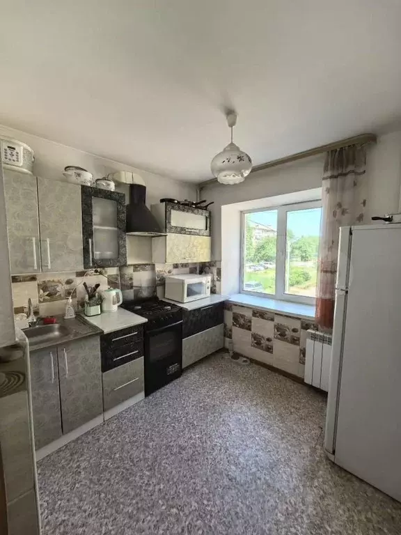 1-к. квартира, 30,4 м, 2/4 эт. - Фото 1