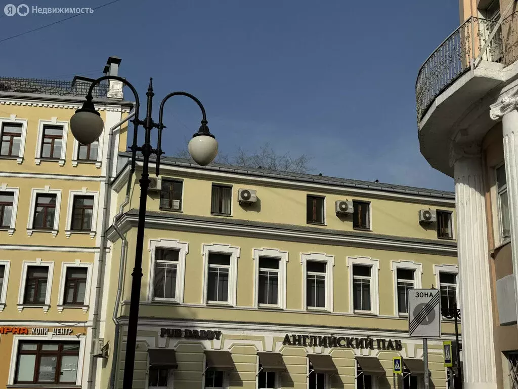 Квартира-студия: Москва, Большой Овчинниковский переулок, 18с1 (10 м) - Фото 1