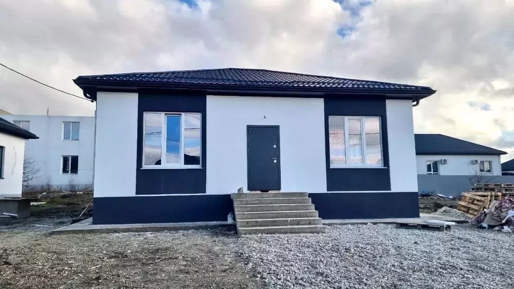 Дом в Краснодарский край, Новороссийск городской округ, Семигорский ... - Фото 2