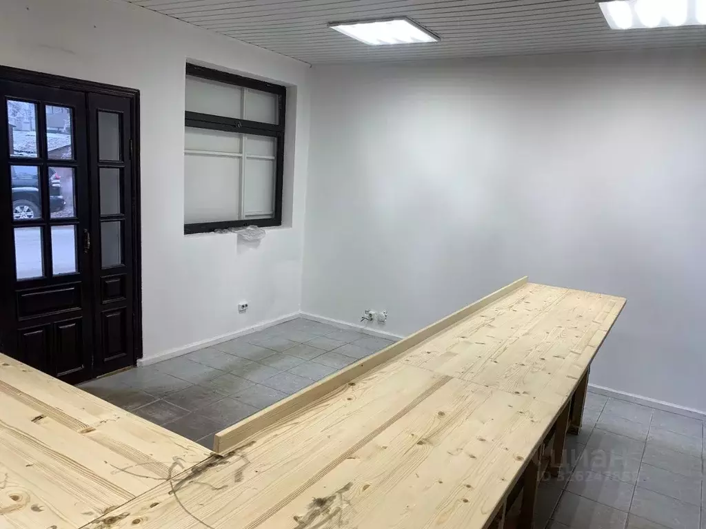 Помещение свободного назначения в Кабардино-Балкария, Нальчик ул. ... - Фото 1