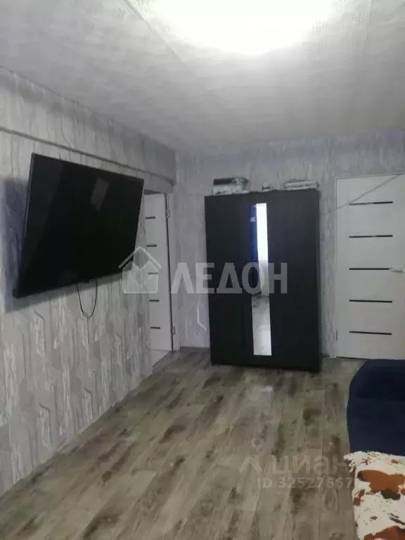 3-к кв. Омская область, Омск Заозерный мкр, ул. Глинки, 2 (56.9 м) - Фото 2