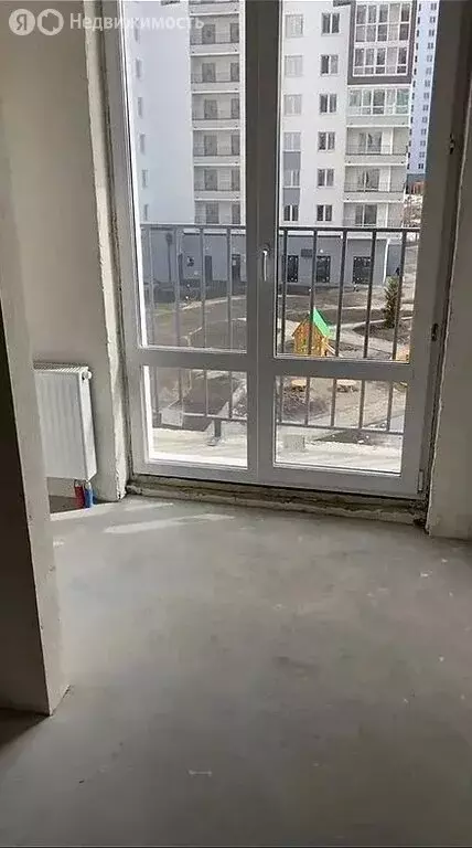 3-комнатная квартира: деревня Патрушева, улица Петра Ершова, 10 (70.5 ... - Фото 2