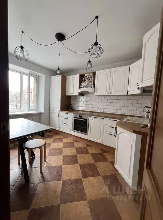 3-к кв. Самарская область, Тольятти ул. Маршала Жукова, 48 (94.0 м) - Фото 1