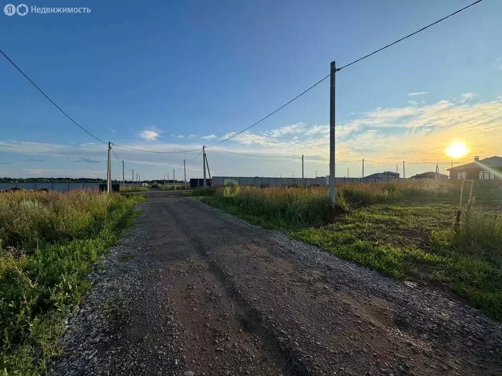 Участок в Тукаевский район, деревня Азьмушкино (10 м) - Фото 1