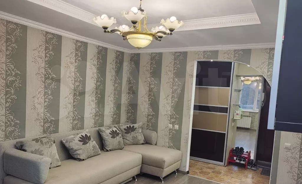 2-к. квартира, 46 м, 2/10 эт. - Фото 0
