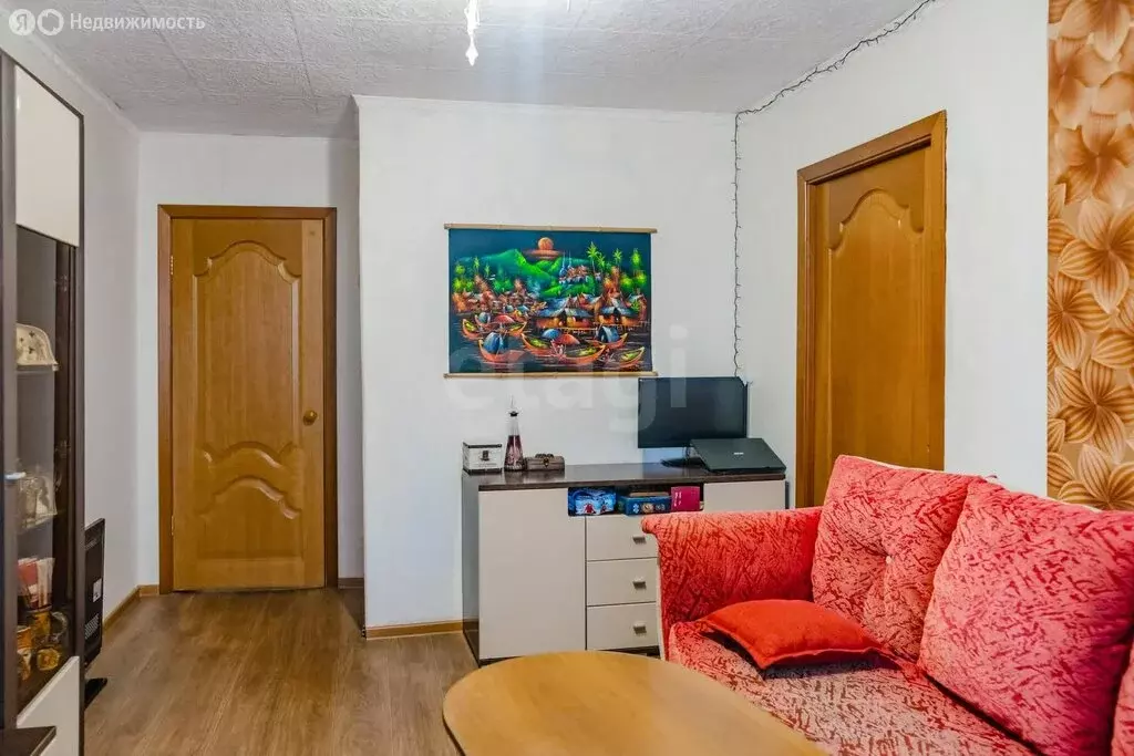 3-комнатная квартира: Комсомольск-на-Амуре, Вокзальная улица, 72/3 ... - Фото 2