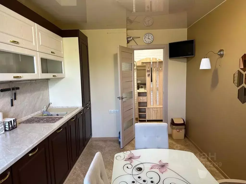 2-к кв. Крым, Саки ул. Курортная, 61 (65.0 м) - Фото 1