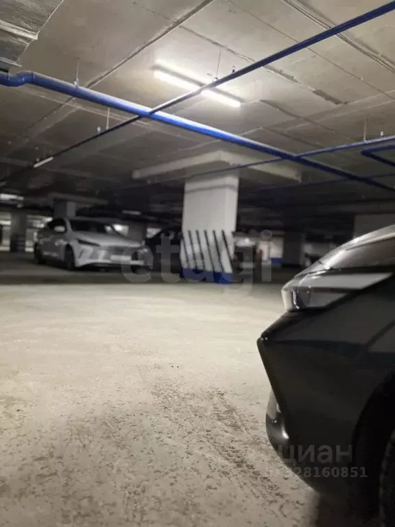 Гараж в Тюменская область, Тюмень ул. Менжинского, 60 (15 м) - Фото 1