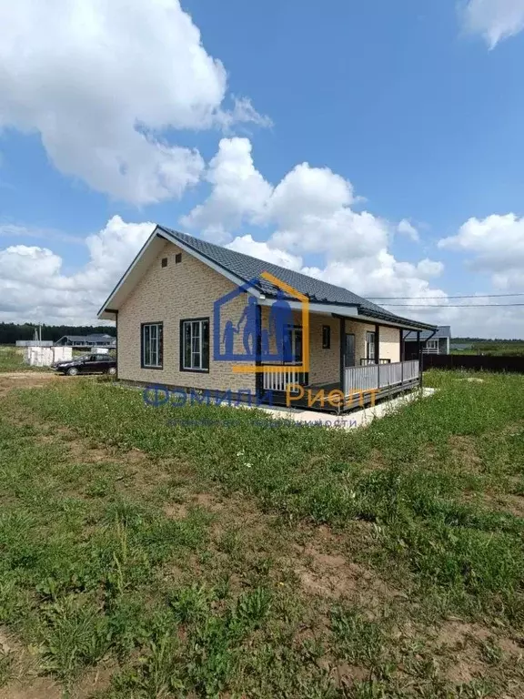 Дом в Калужская область, Жуковский район, Совхоз Победа с/пос, д. ... - Фото 1