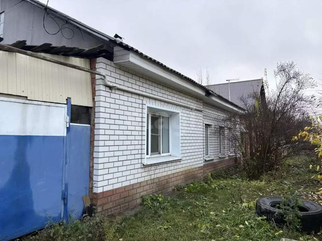 Дом в Воронежская область, Борисоглебск Западный пер. (108 м) - Фото 1