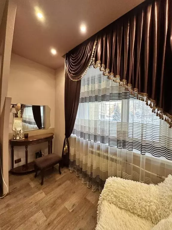 Комната Саха (Якутия), Нерюнгри просп. Ленина, 12 (18.0 м) - Фото 2