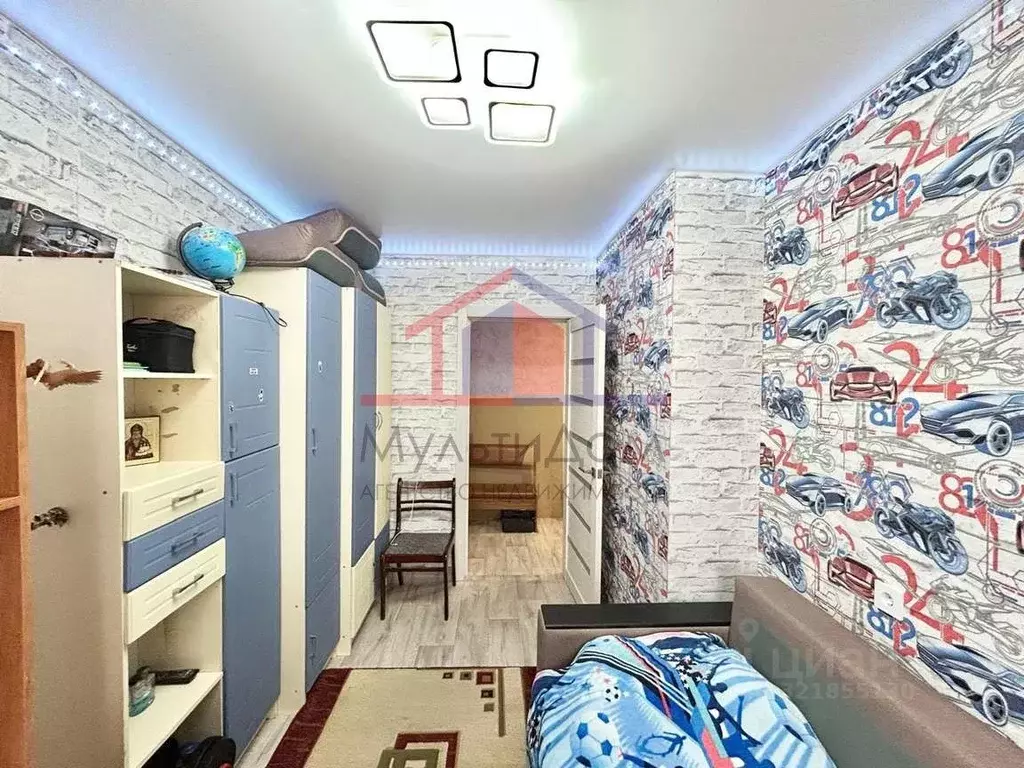 3-к кв. Белгородская область, Старый Оскол Приборостроитель мкр, 31 ... - Фото 1