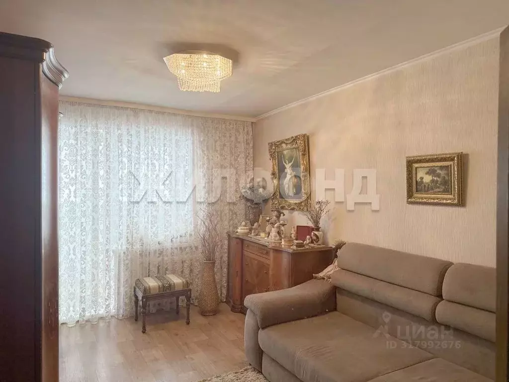 2-к кв. Новосибирская область, Новосибирск Линейная ул., 43 (48.7 м) - Фото 0