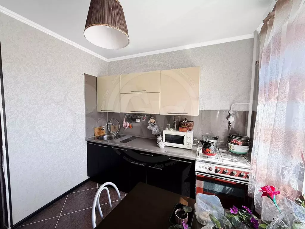 2-к. квартира, 56 м, 3/9 эт. - Фото 1