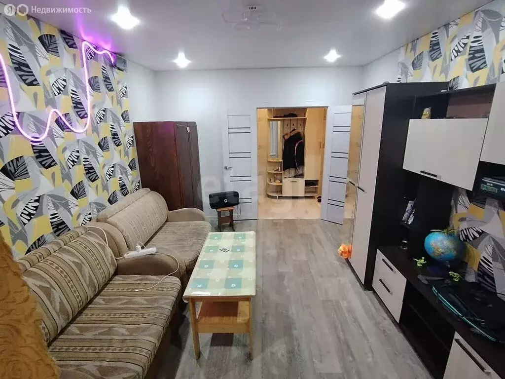 2-комнатная квартира: Сосногорск, Сосногорск, 6-й микрорайон, 19А (53 ... - Фото 1