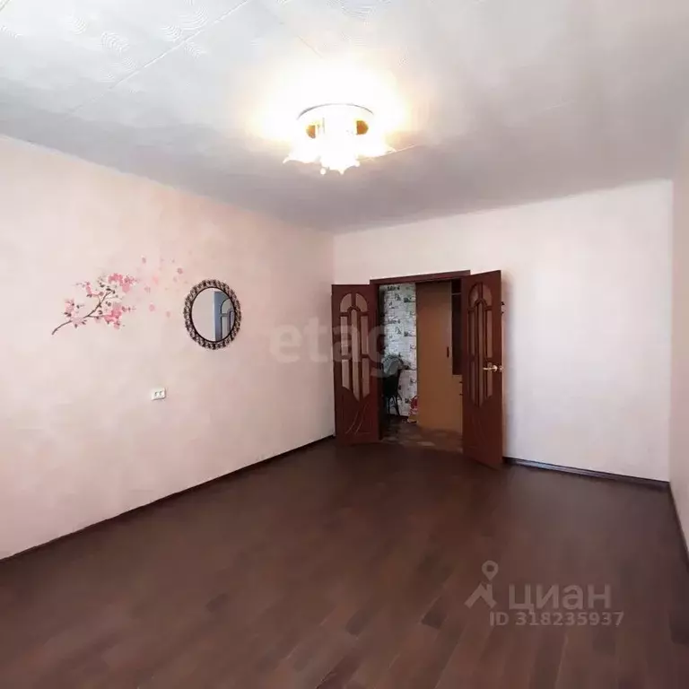 3-к кв. Владимирская область, Ковров Еловая ул., 94 (64.1 м) - Фото 0