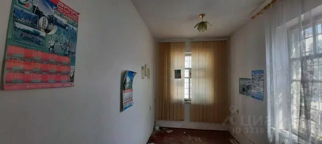 Помещение свободного назначения в Крым, Кировское пгт ул. Розы ... - Фото 1