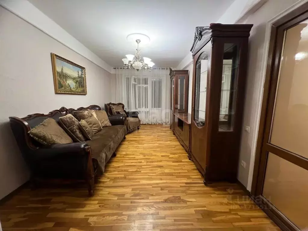 3-к кв. Дагестан, Махачкала ул. Юсупа Акаева, 11 (61.0 м) - Фото 0