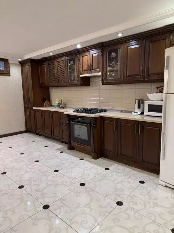 Дом в Северная Осетия, Владикавказ Алагирская ул., 60 (250 м) - Фото 2