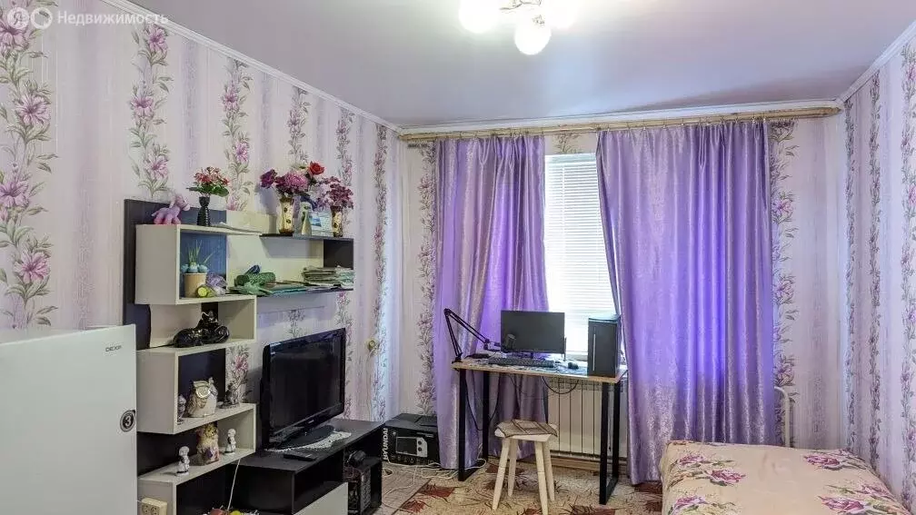 4-комнатная квартира: Россошь, улица Алексеева, 25 (72.1 м) - Фото 2