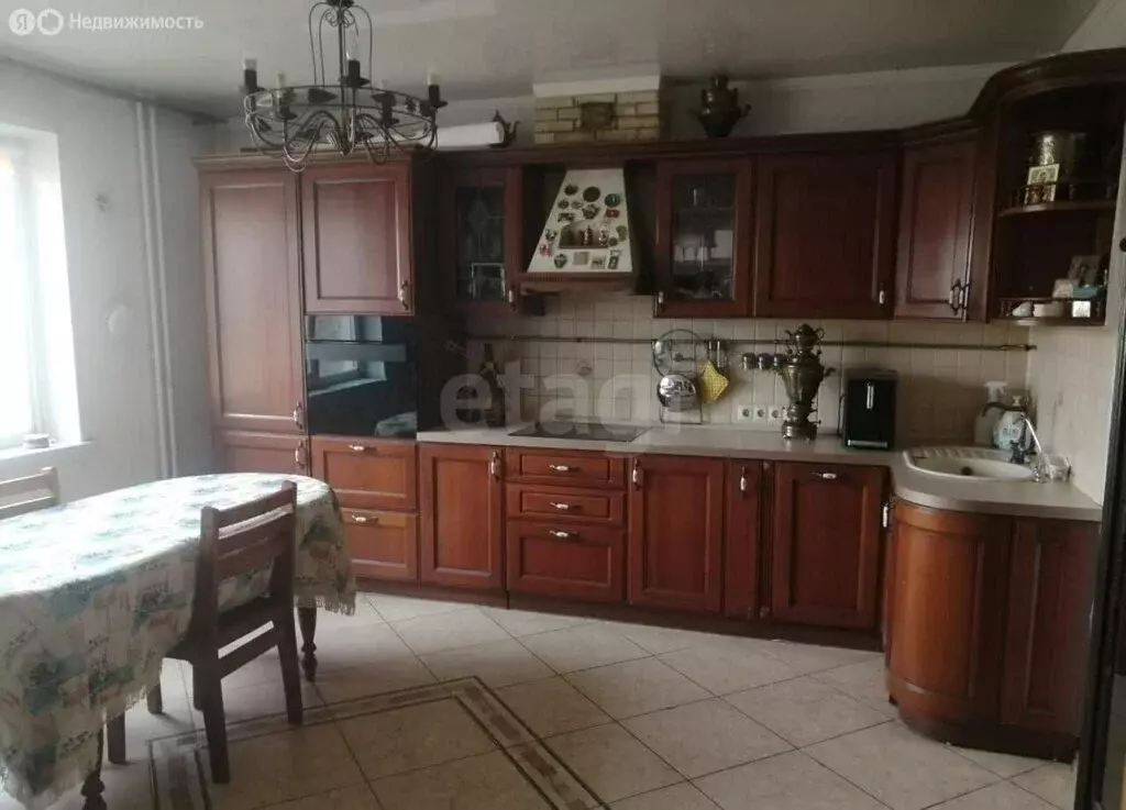 3-комнатная квартира: Красноярск, улица Молокова, 66 (74.8 м) - Фото 1