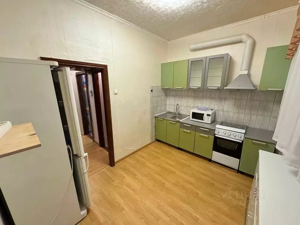 3-к кв. Свердловская область, Первоуральск просп. Ильича, 25 (79.8 м) - Фото 2