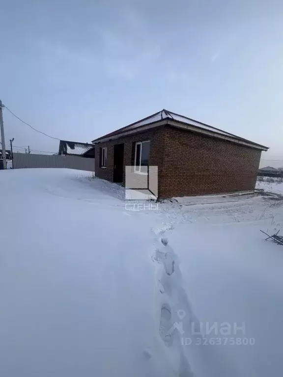 Дом в Амурская область, Благовещенск 5-я Стройка мкр,  (100 м) - Фото 1