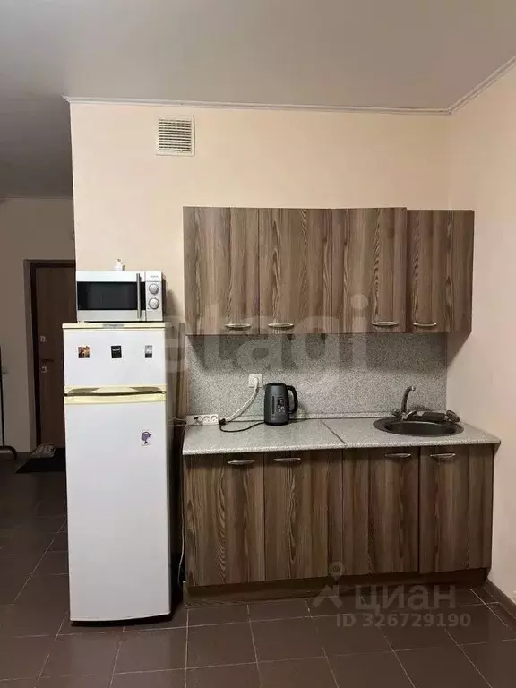 Студия Тюменская область, Тюмень ул. Фармана Салманова, 6 (27.0 м) - Фото 2
