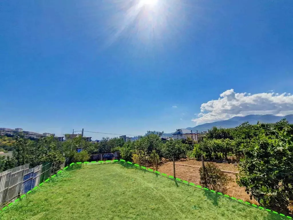 Участок в Крым, Алушта ш. Судакское (5.63 сот.) - Фото 1