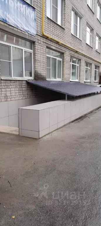 Помещение свободного назначения в Свердловская область, Екатеринбург  ... - Фото 1