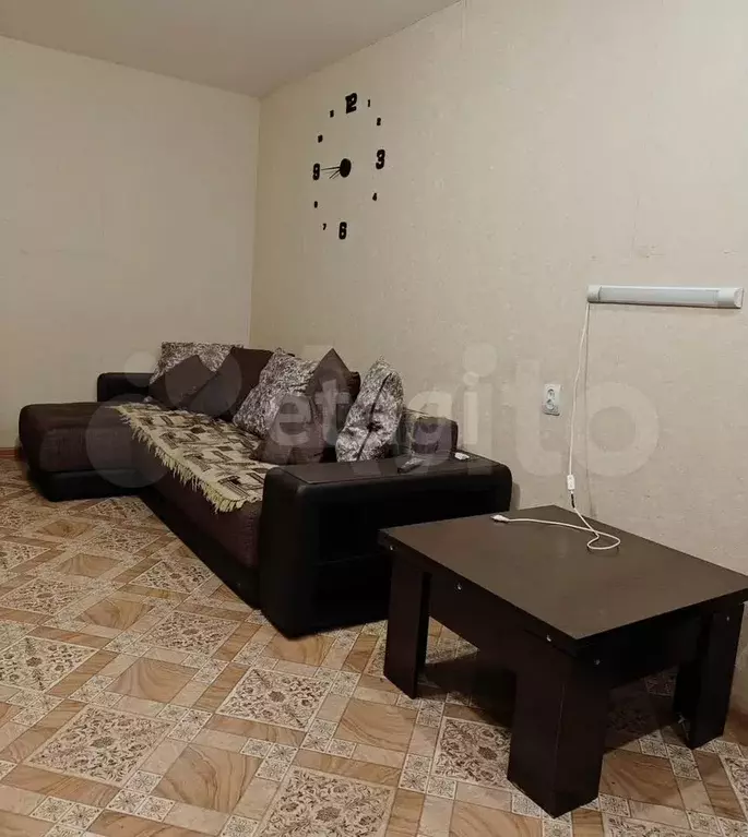 1-к. квартира, 37 м, 8/9 эт. - Фото 1