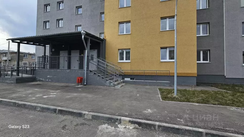 1-к кв. Самарская область, Сызрань пос. Новокашпирский, ул. ... - Фото 2