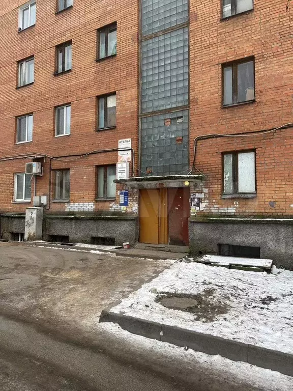 Комната 12,6 м в 8-к., 4/5 эт. - Фото 0
