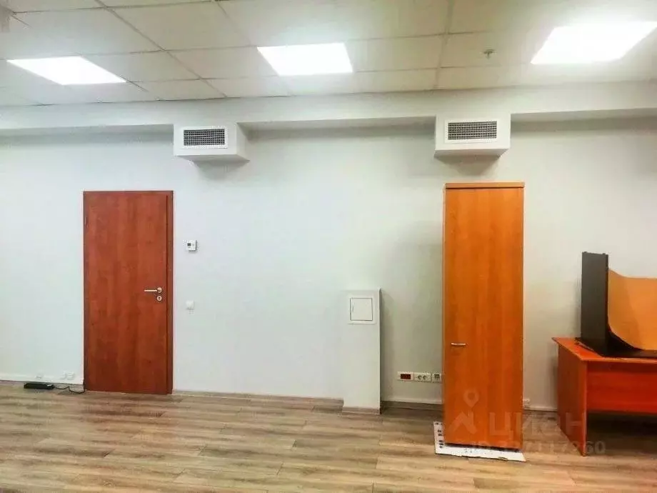 Офис в Санкт-Петербург 26-я Васильевского острова линия, 15к2 (66 м) - Фото 1