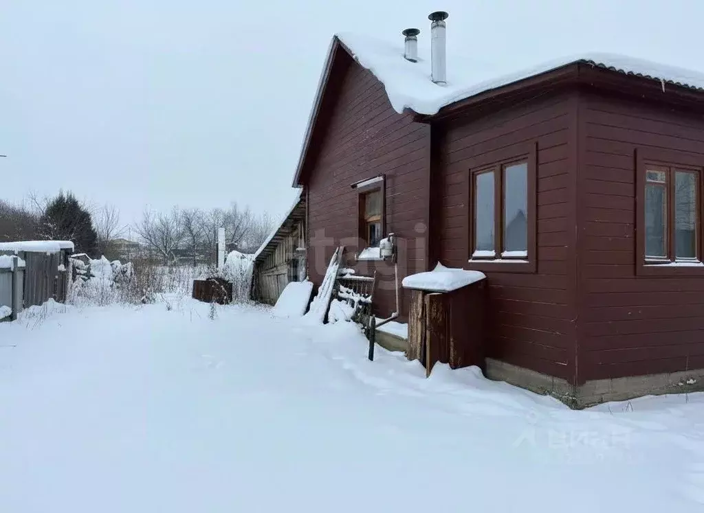 Дом в Тульская область, Алексин городской округ, с. Абрютино  (29 м) - Фото 1