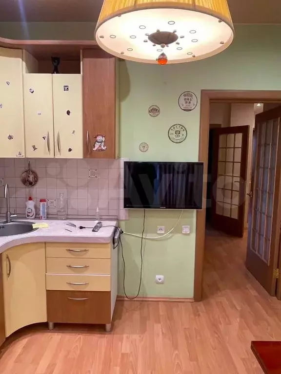 1-к. квартира, 46 м, 2/5 эт. - Фото 0
