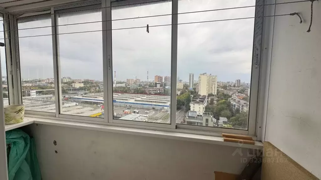 2-к кв. Краснодарский край, Краснодар проезд Репина, 32 (67.5 м) - Фото 1